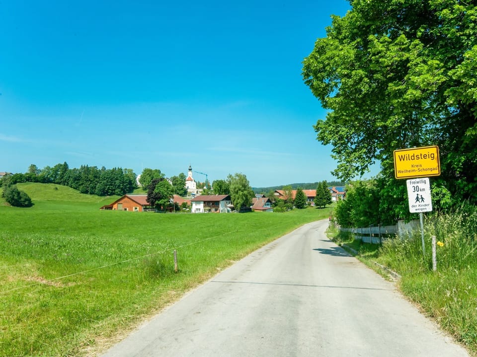 Immediate Surroundings [summer] (<1 km)