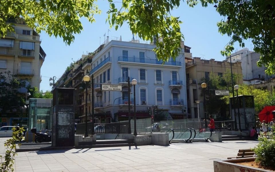 Viktoria square  is  min walk, full of small shops and international cuisne