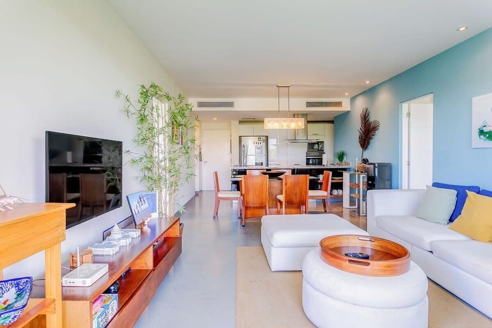 The open plan makes it great for interaction & spending time together