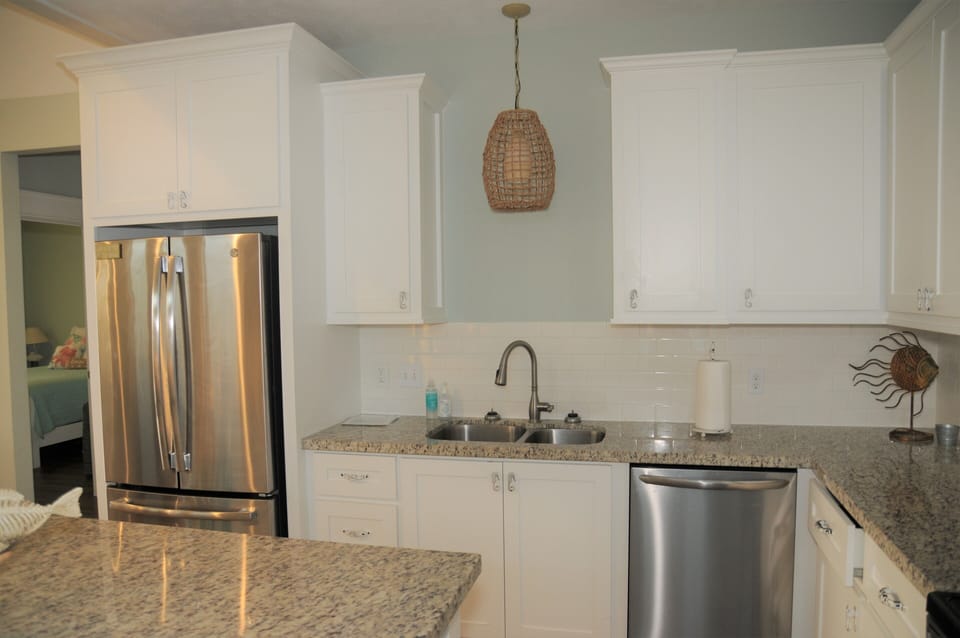 Fully stocked kitchen makes easy meals a cinch. 