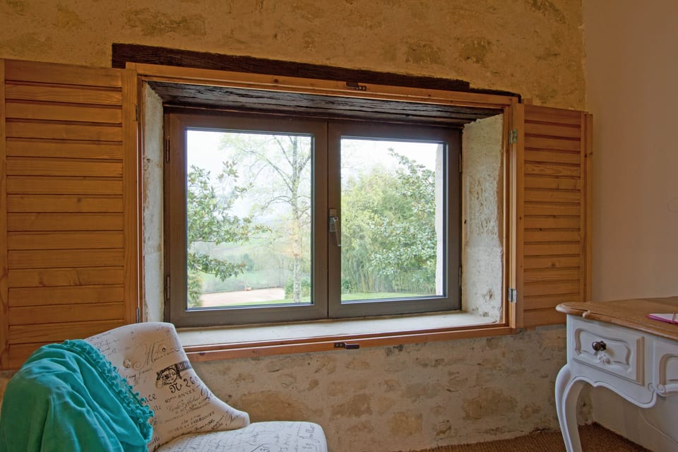 Master Bedroom, desk with views