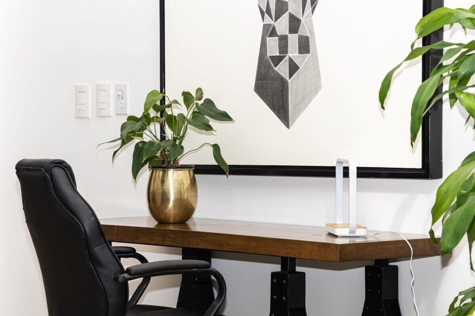 Working Desk