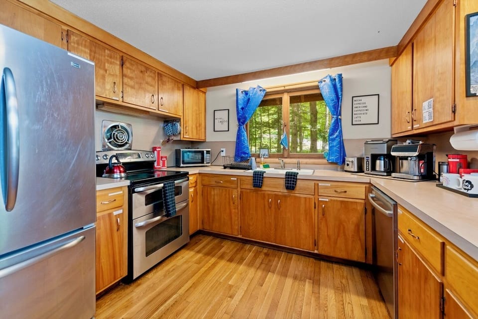 Kitchen with everything you need