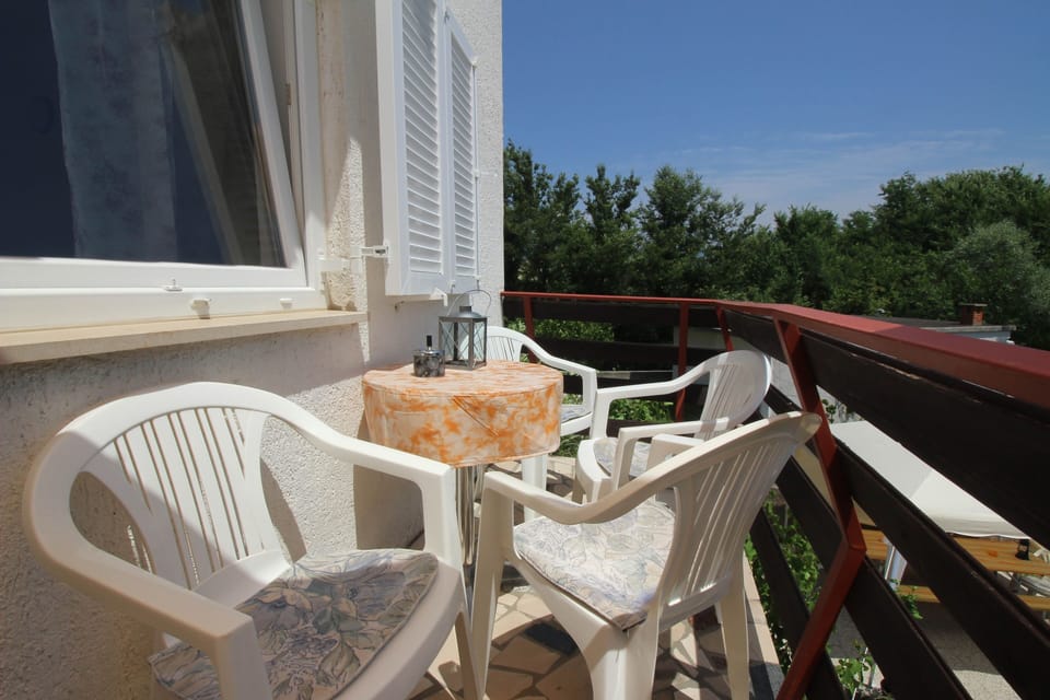 Balcony 1