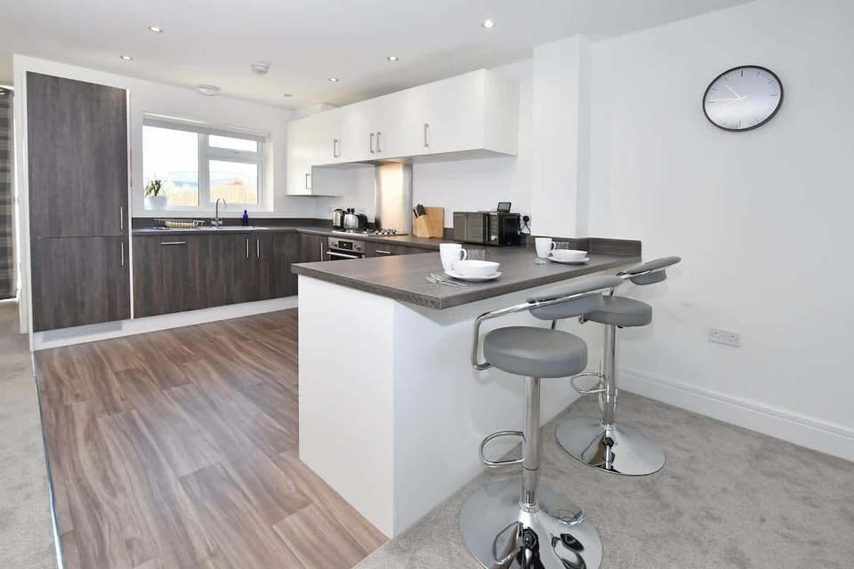 Full Kitchen 