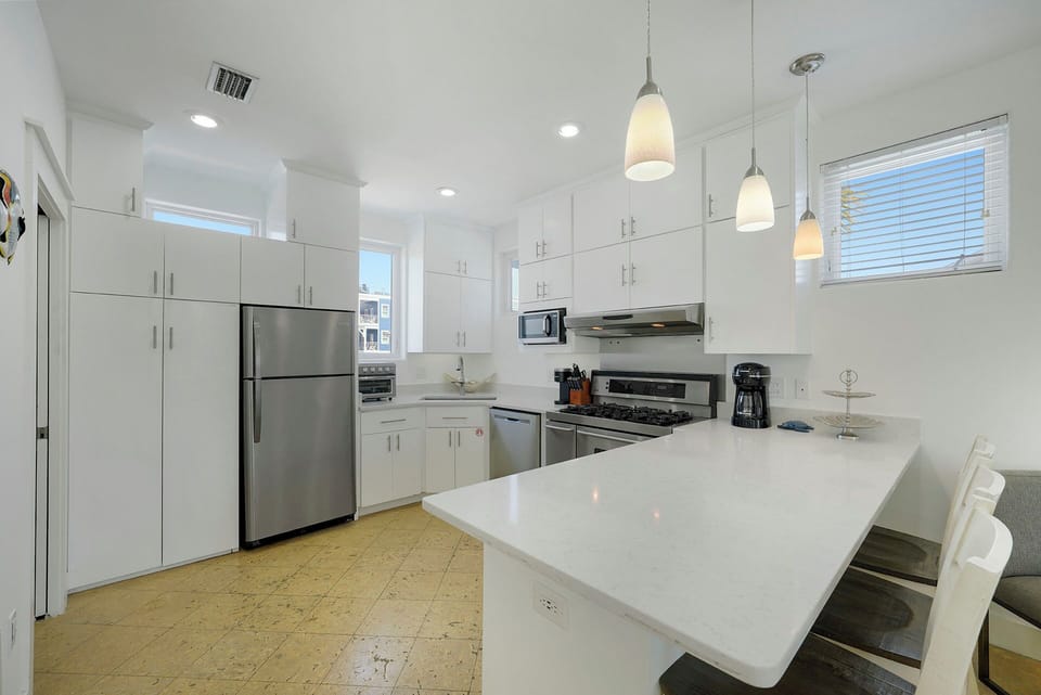 Wandering Palms - Miramar Beach - Kitchen