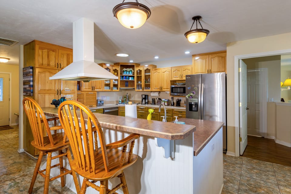 Large, fully stocked kitchen with everything you could need!
