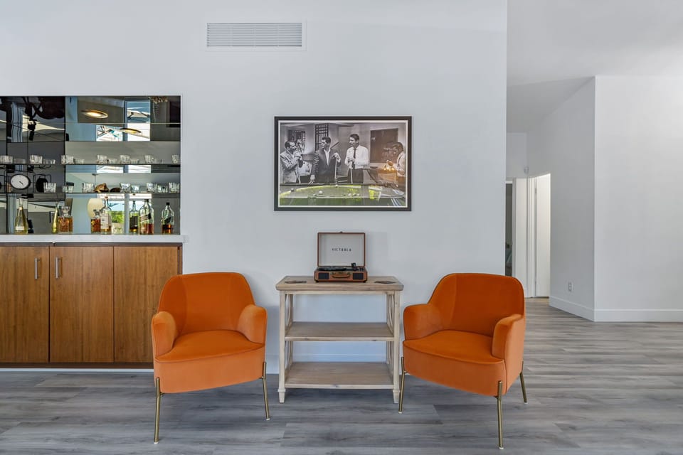 Frank Sinatra corner