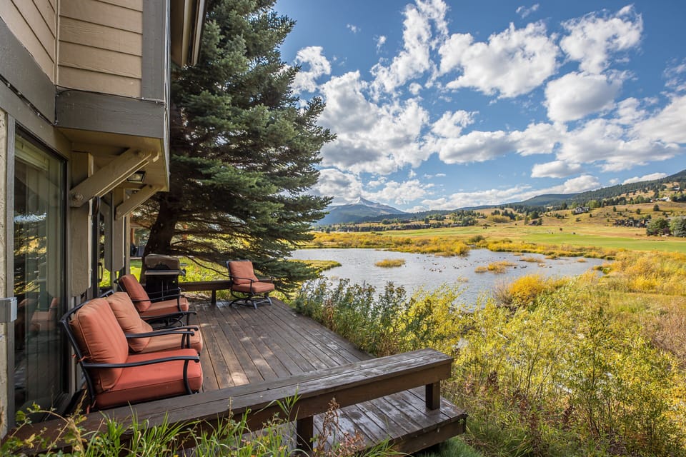 Enjoy the Beautiful Scenery | Exterior