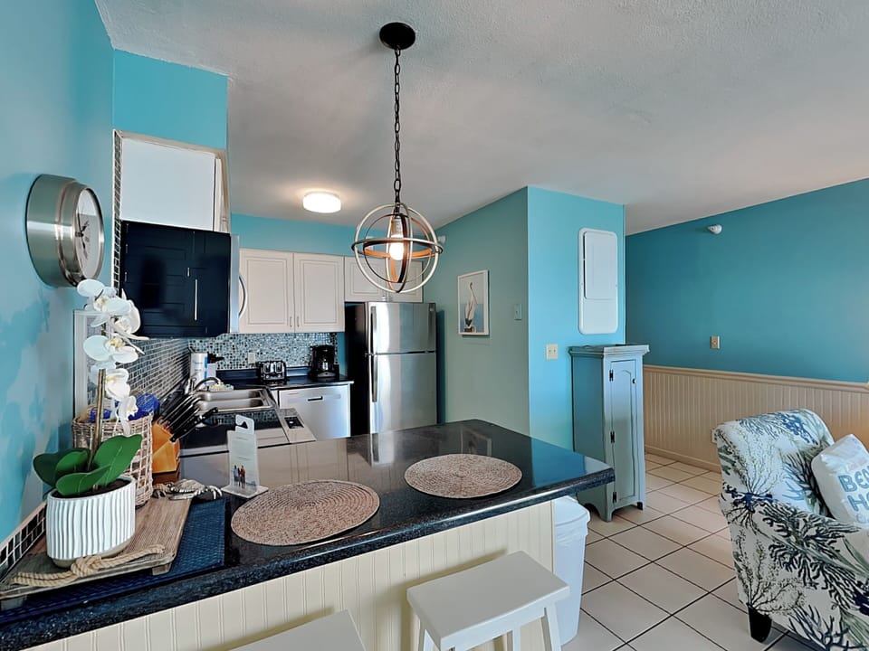 Kitchen - Bar Seating for Two