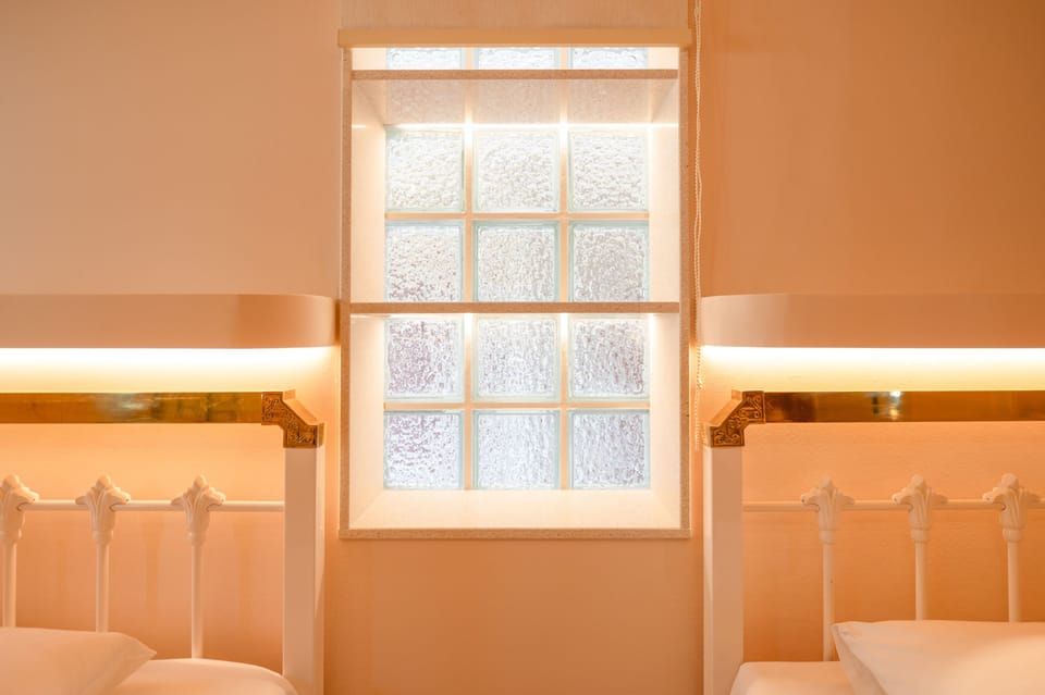 Decorative details