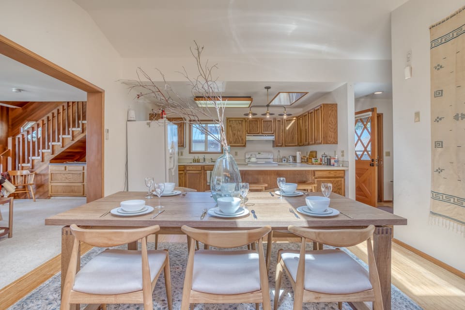 Dining Area with space for movement