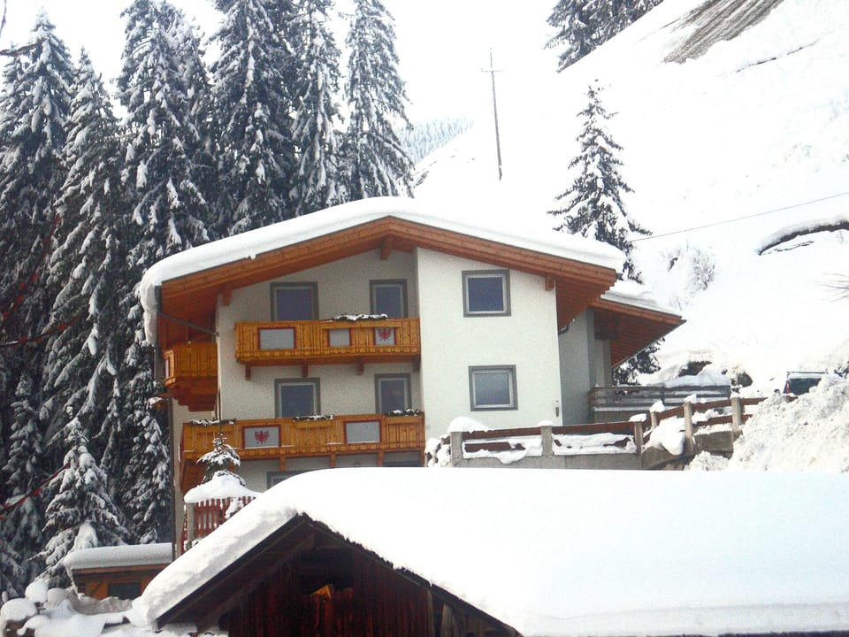 Holiday Home Exterior [winter]