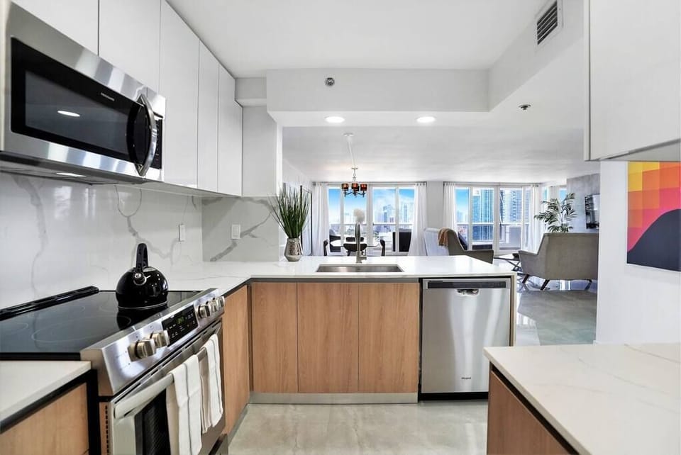 Fully equipped kitchen
