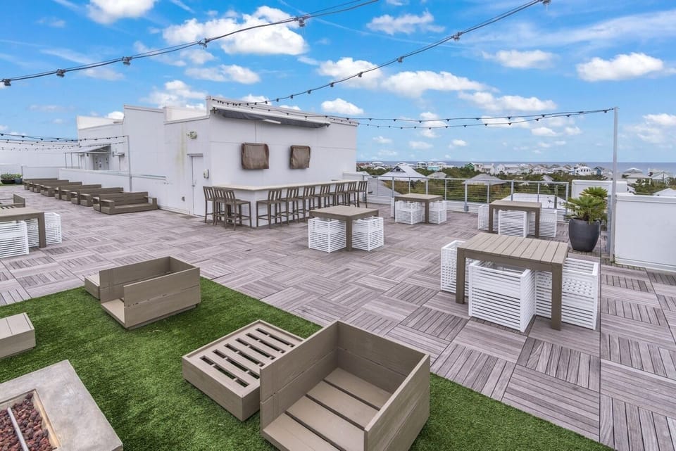 Rooftop Sanctuary with panoramic Gulf views