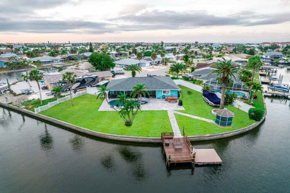 Aerial of the back yard!