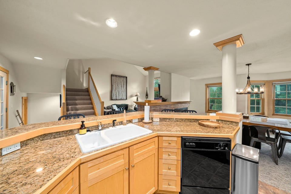 Kitchen great for entertaining