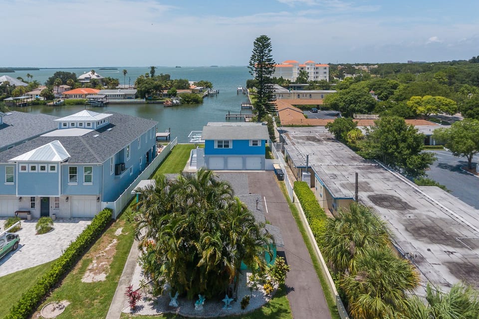 Aerial View of property