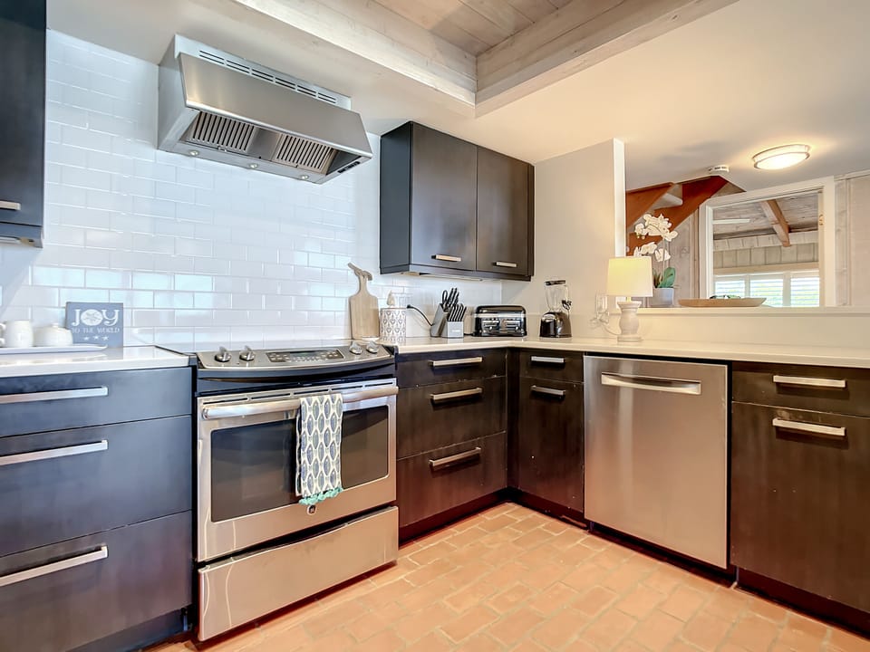 Plenty of room to prepare your favorite meal.