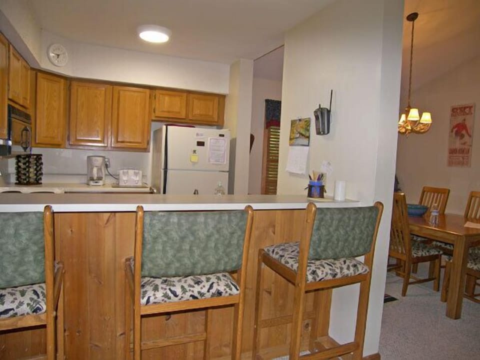 Kitchen Counter Seatin