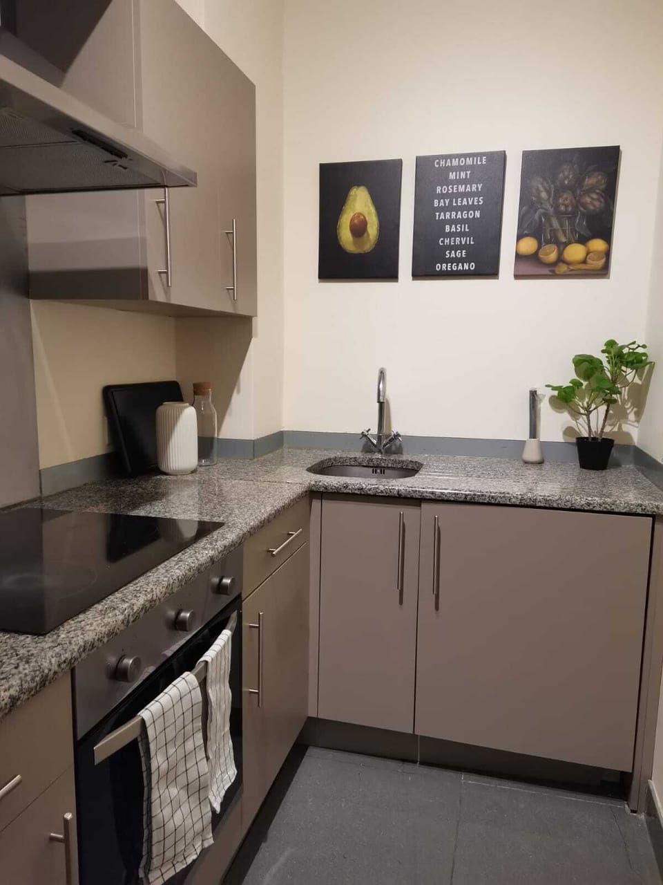 Private kitchen
