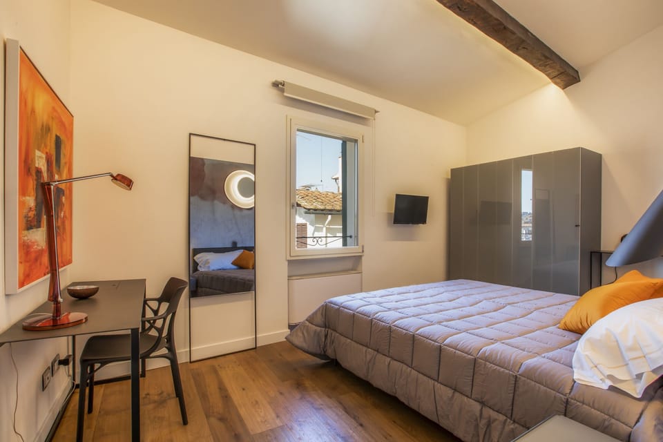 Santo Spirito room