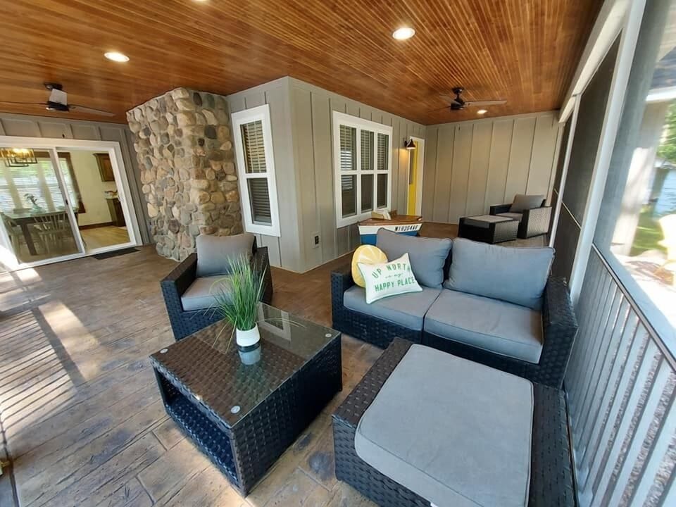 9377e422-8cf7-4afb-afe7-9977300fc227