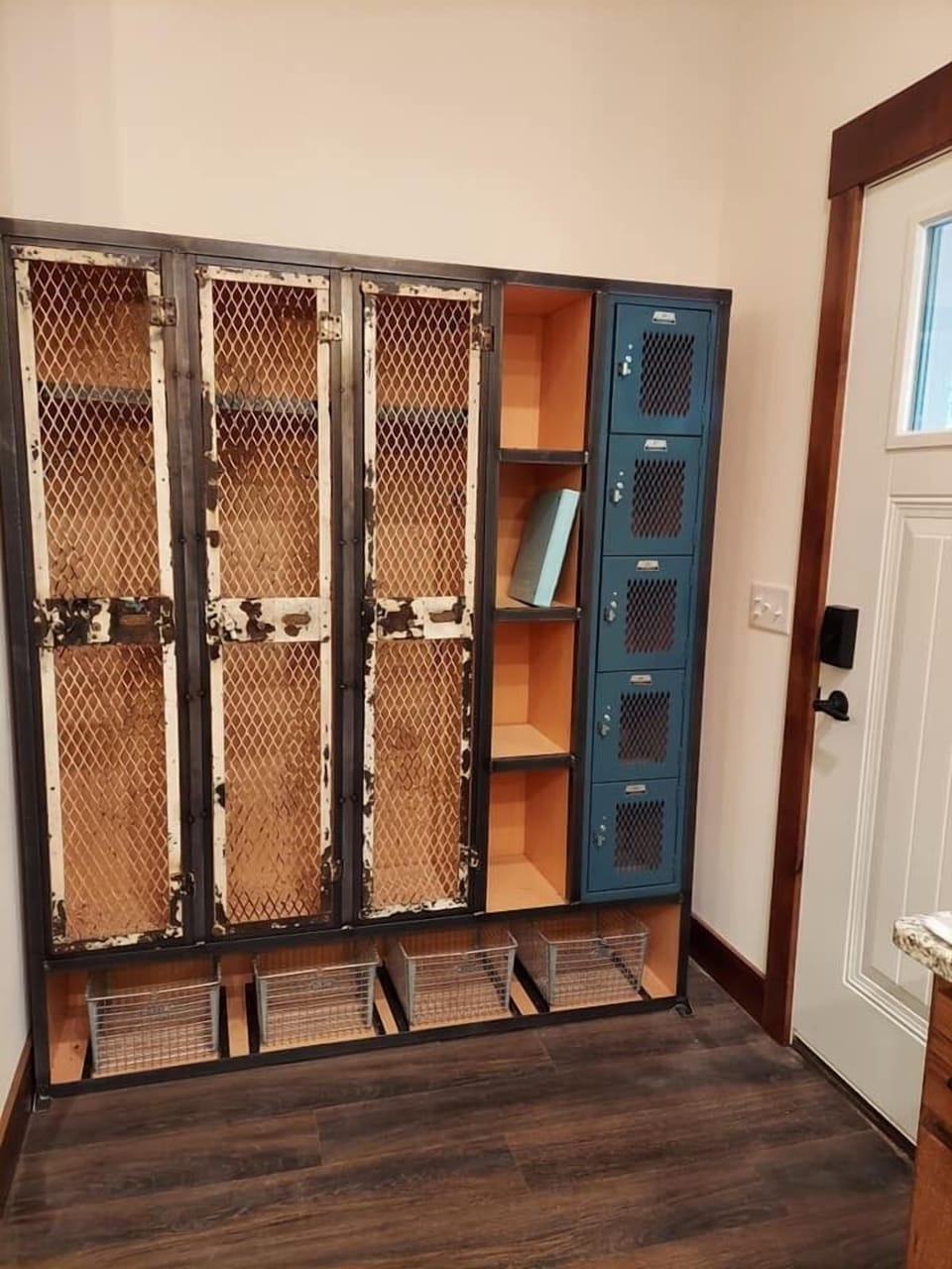 87211534-6466-4425-9fa8-25e3b5f8ed10