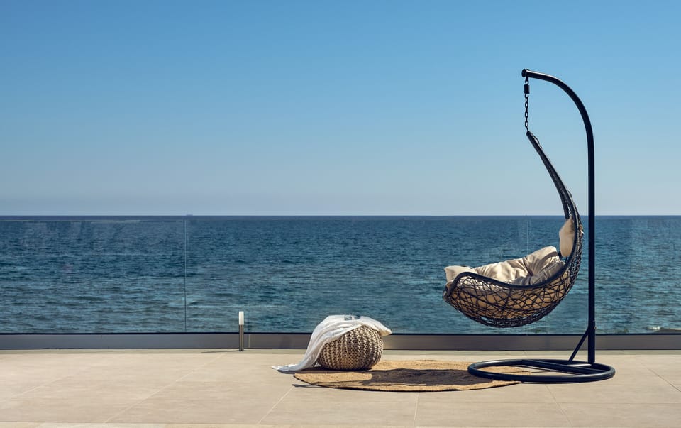 The perfect spot to listen to sea sounds.