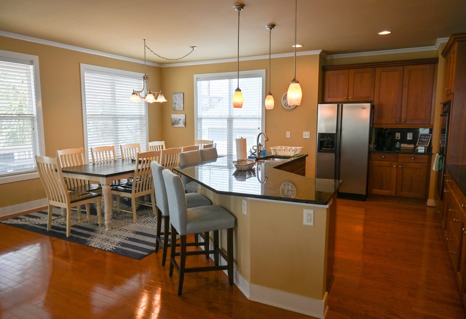 Kitchen/dining area. 