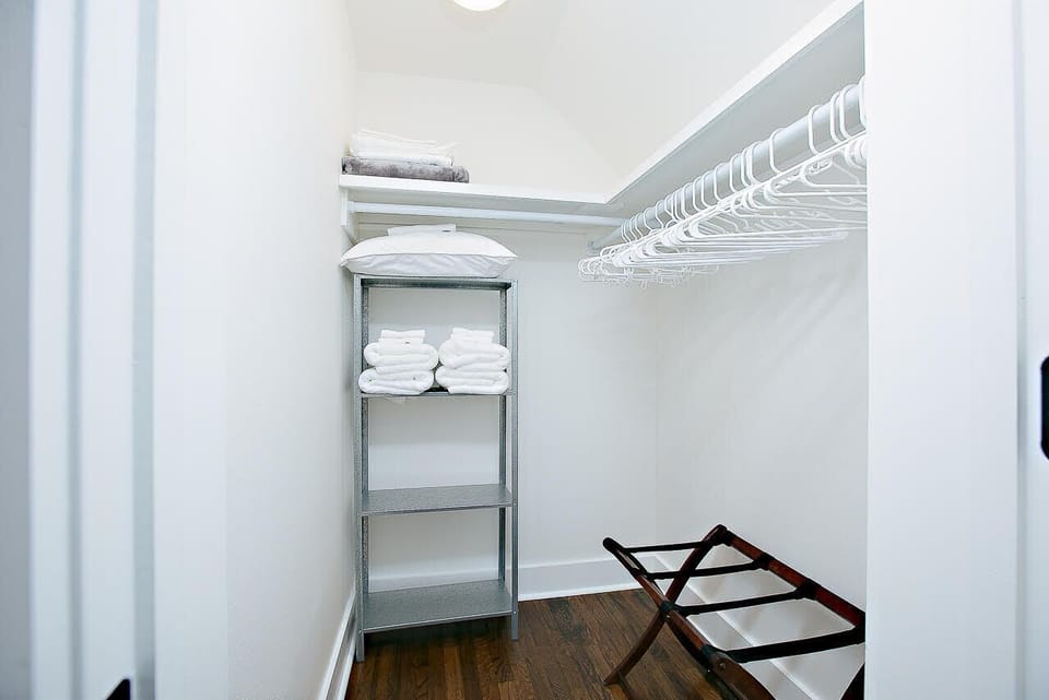 Queen bedroom to the left closet.