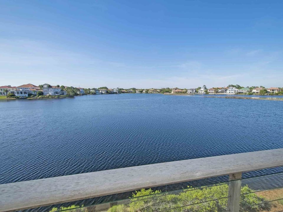 Rear Balcony with Lake View
