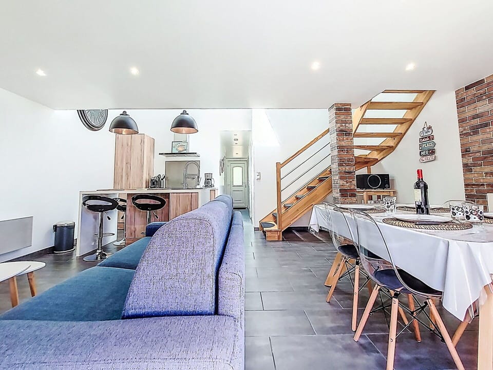 Interior Design, Furniture, Flooring, Floor, Wall, Wood, Couch, Ceiling, Living Room, Room