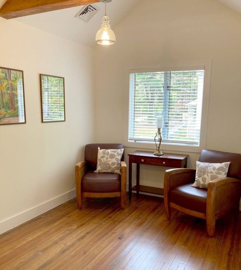2nd Floor Sitting Room