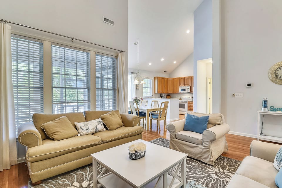 Main Level,Living Area,