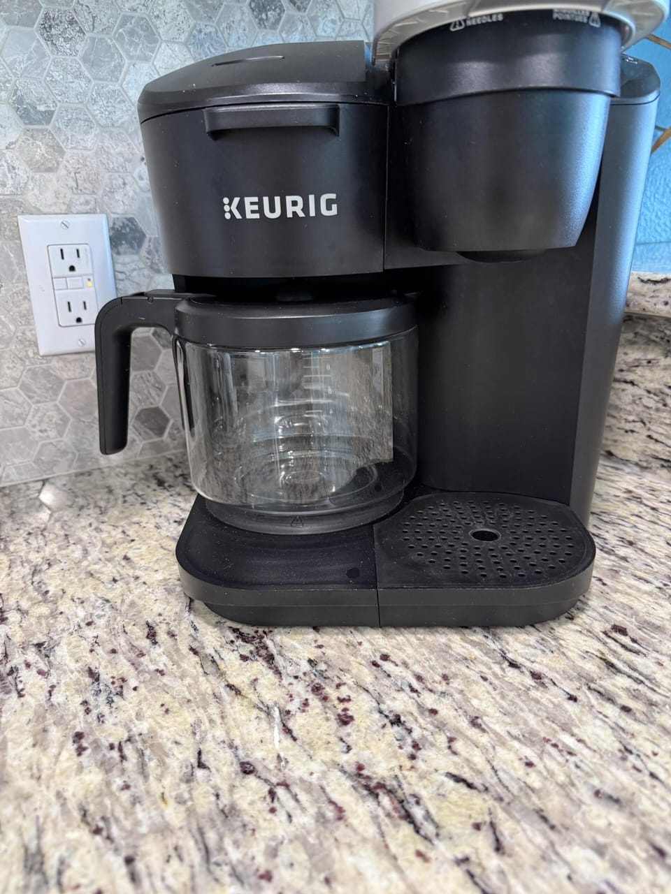 Keurig Coffee Pot and K-cup