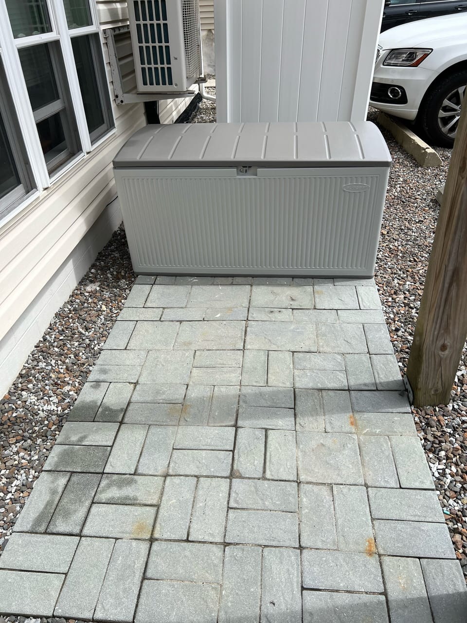 Outside storage, pad lock not provided 