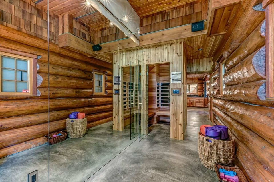 Home gym and Infrared Sauna