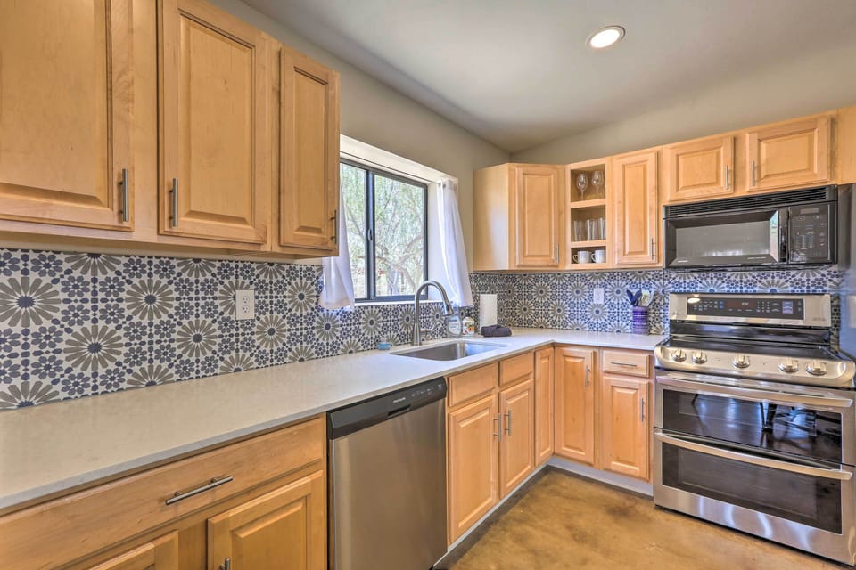 Kitchen | Fully Equipped