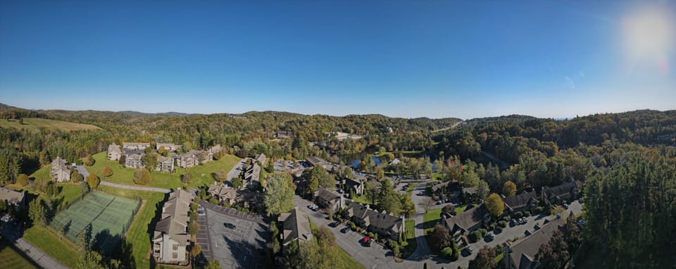 Grounds at Chetola - Aerial 1 (1)