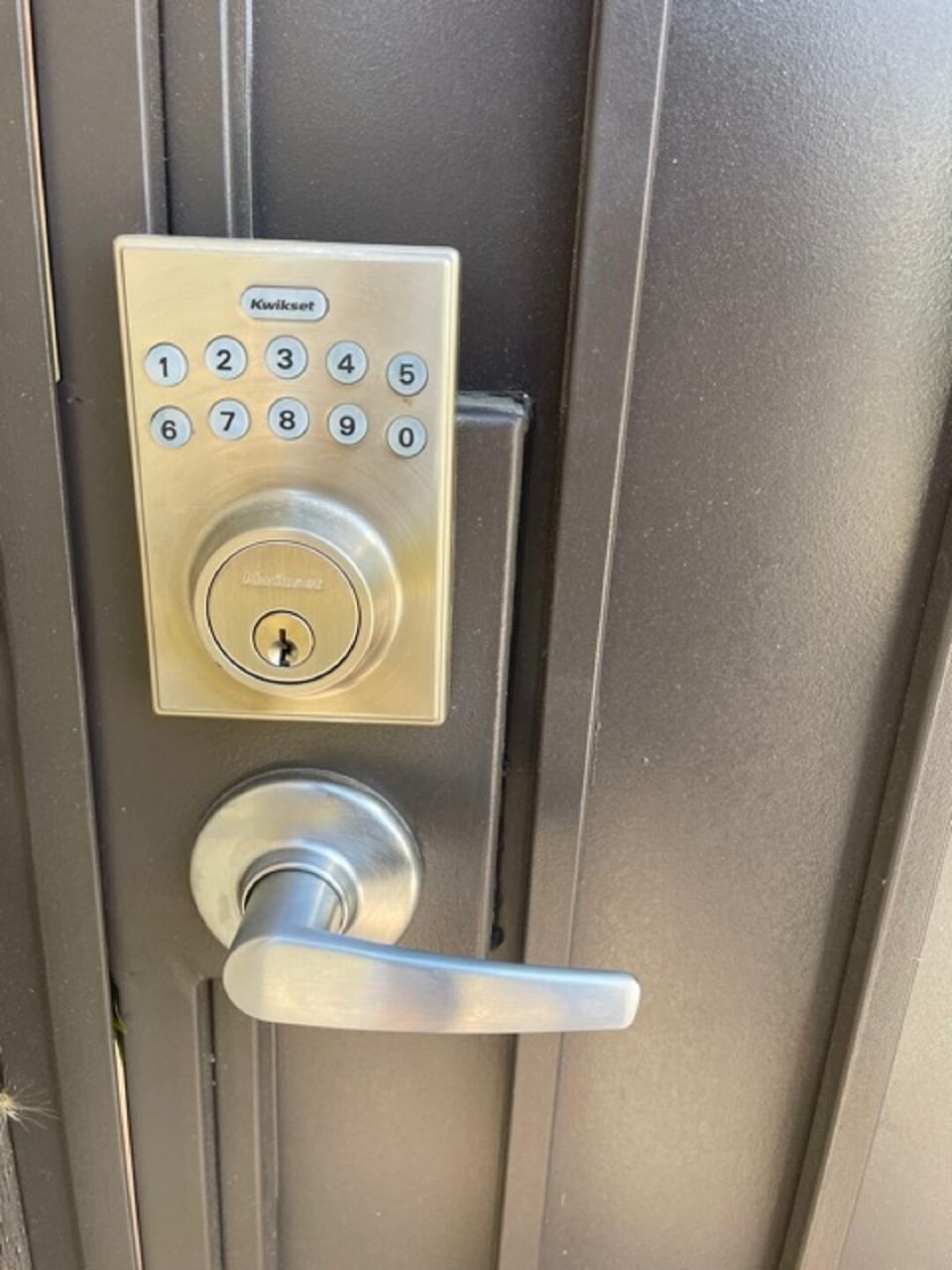 Keypad lock for easy contact-free check in. 