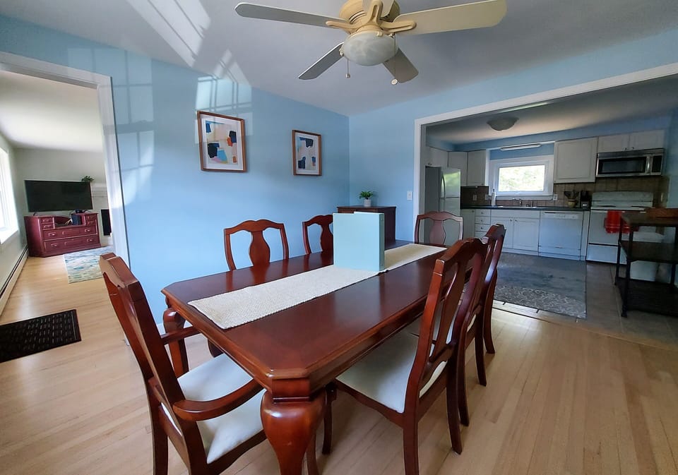 Dining room / Kitchen