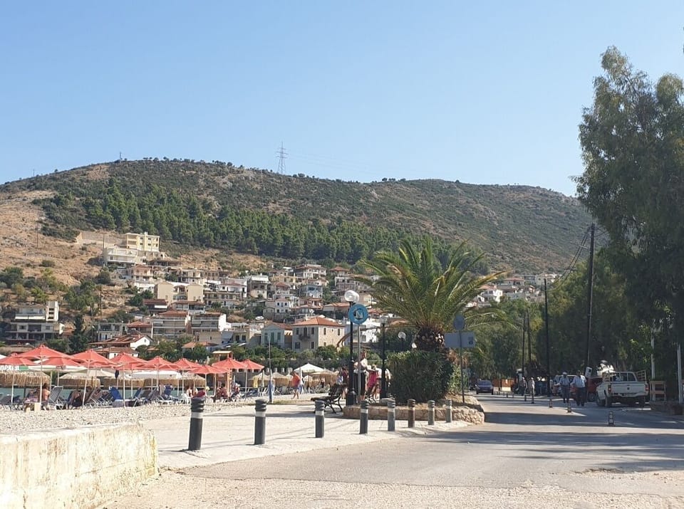 Kiveri's center which is 1' drive from the house