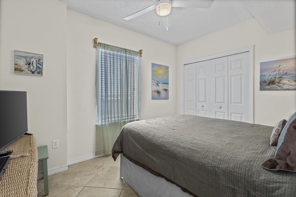 CB504 Bedroom