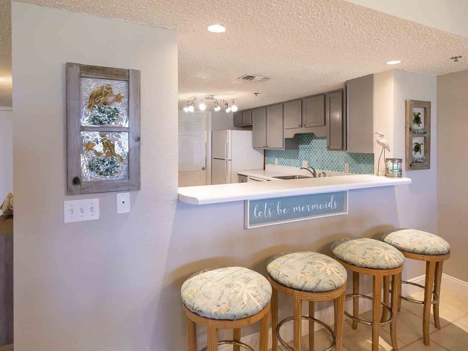 Breakfast Bar
