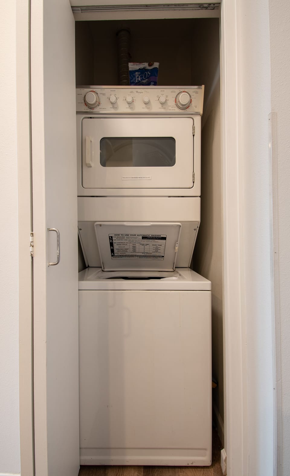 Washer & Dryer in Unit 
