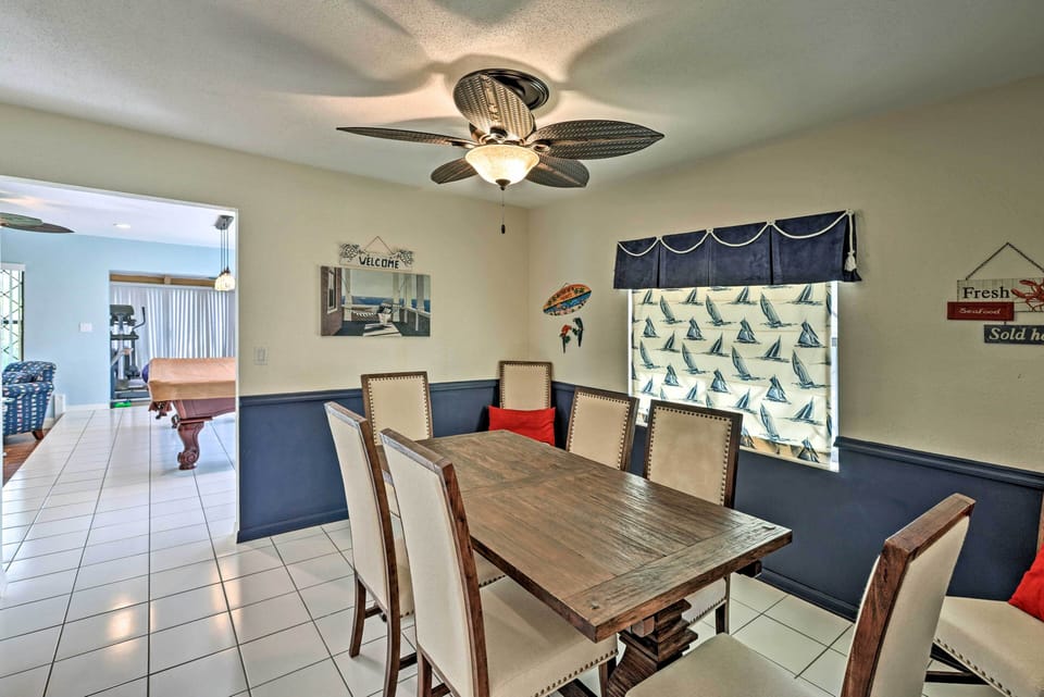 Dining Area | 1st Floor