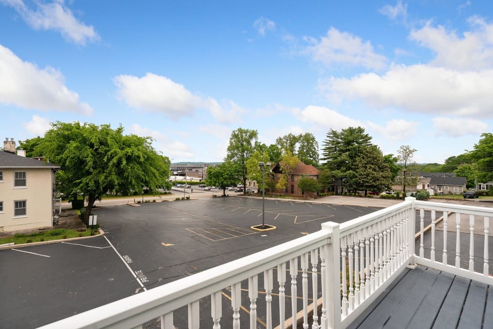 Second Floor Deck Pic#2