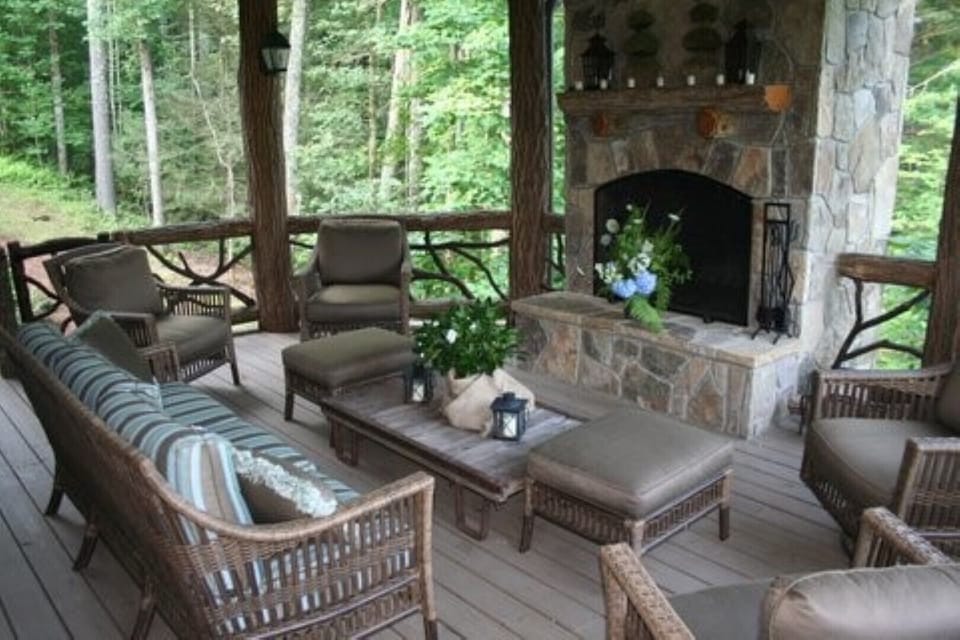 Outdoor living room adjacent to dining & living rooms-great for cocktail hour.