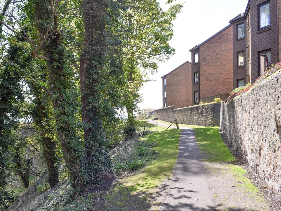 Exterior | Little Gem, Kirkcaldy